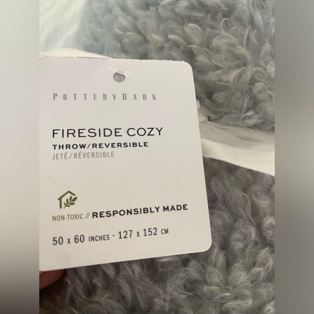 Pottery Barn fireside cozy reversible blanket throw gray - Picture 5 of 5